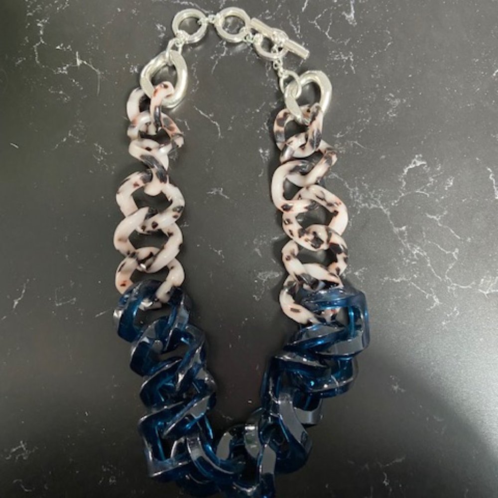 Henry Bendel Tortoiseshell Link Statement Necklace